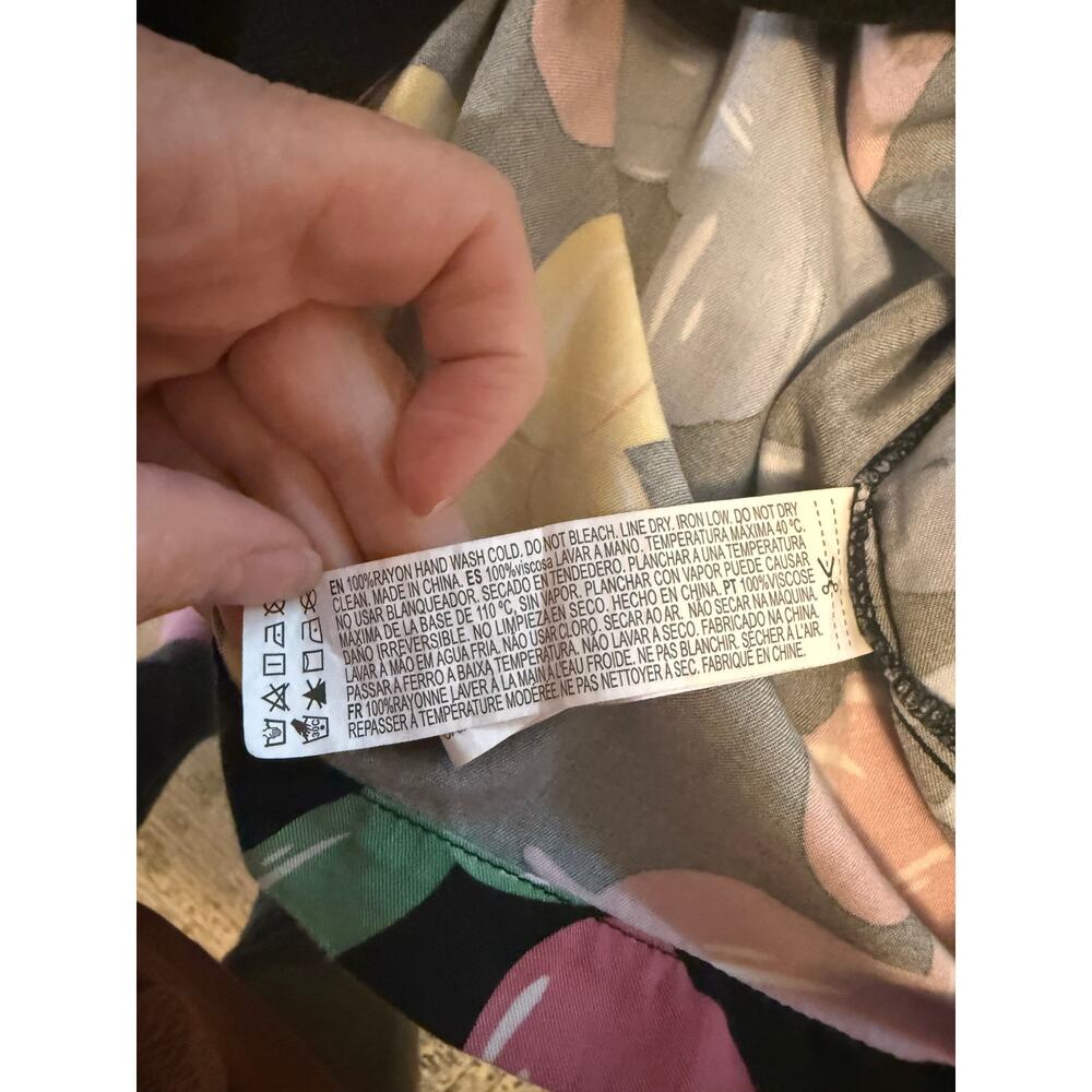 Forever 21 Men’s XL Balloon Animal Shirt | Bold Streetwear Y2K Party Vibe - Picture 5 of 7